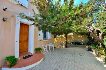 Villa Les 4 Saisons Saint Tropez Exterior photo